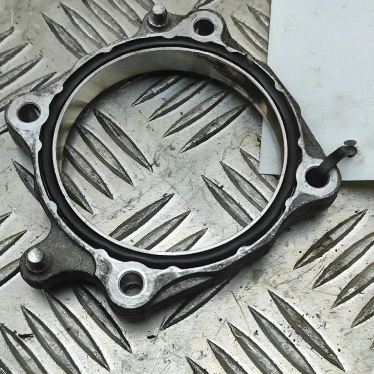 Cita motora nodalījuma detaļa 95811037520