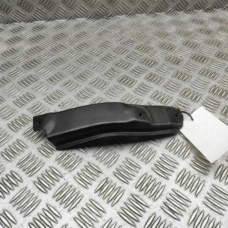 Muu mootoriruumi osa – BMW 2-seeria F22 F23 (2013-2017)