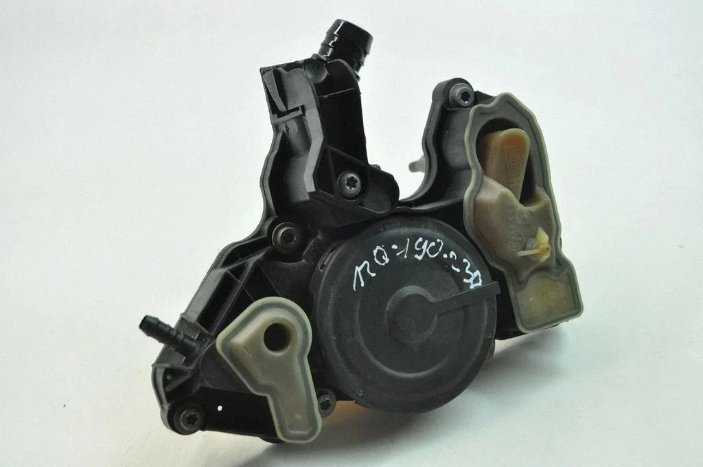 Other engine bay part 06K103495