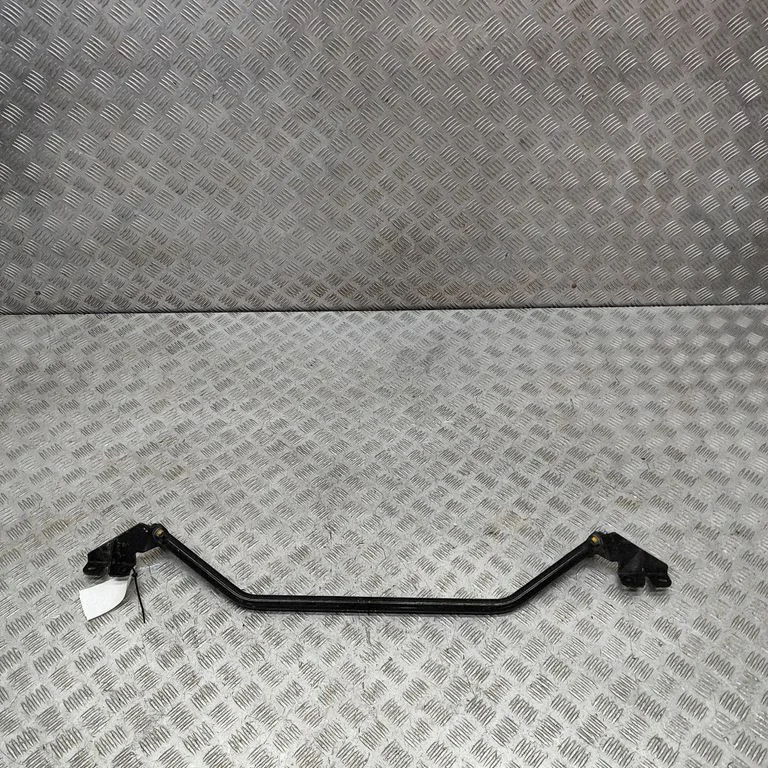 Cita motora nodalījuma detaļa E44B01A30A