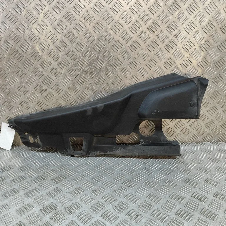 Other engine bay part – Porsche Cayenne (92A) (2010-2017)