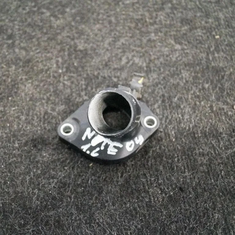 Muu mootoriruumi osa – Nissan Note (E11) (2006-2014)