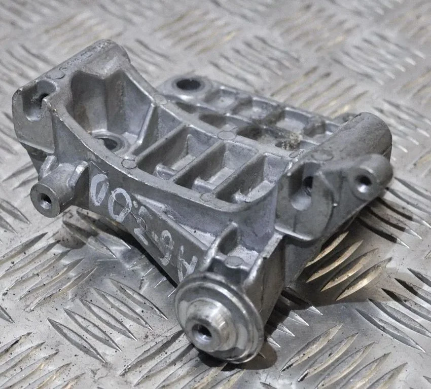 Other engine bay part – Audi A6 Allroad C6 (2006-2011)