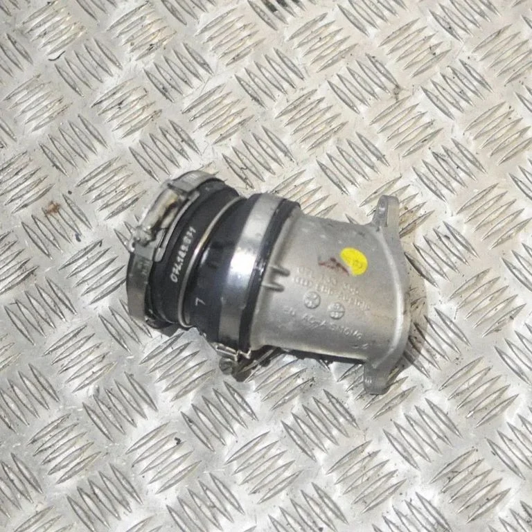 Other engine bay part 07L133355