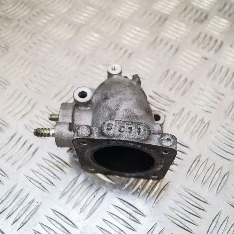 Cita motora nodalījuma detaļa 5C11