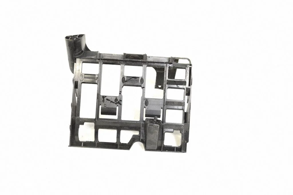 Other engine bay part 4G2907650R