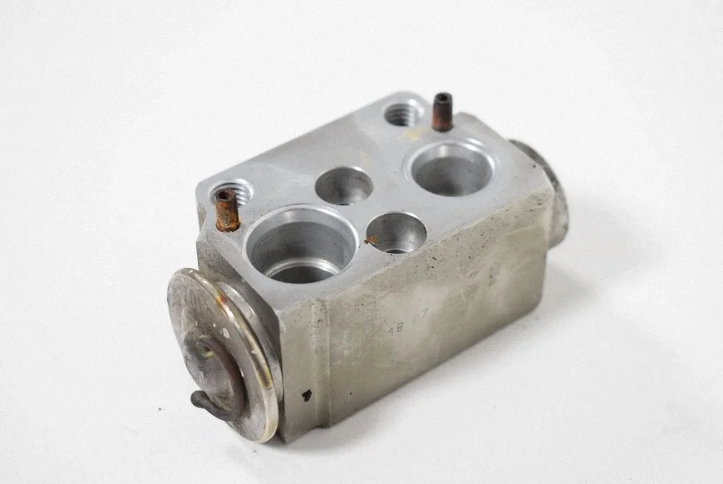 Other engine bay part – BMW 3 Series E92 E93 (2005-2014)