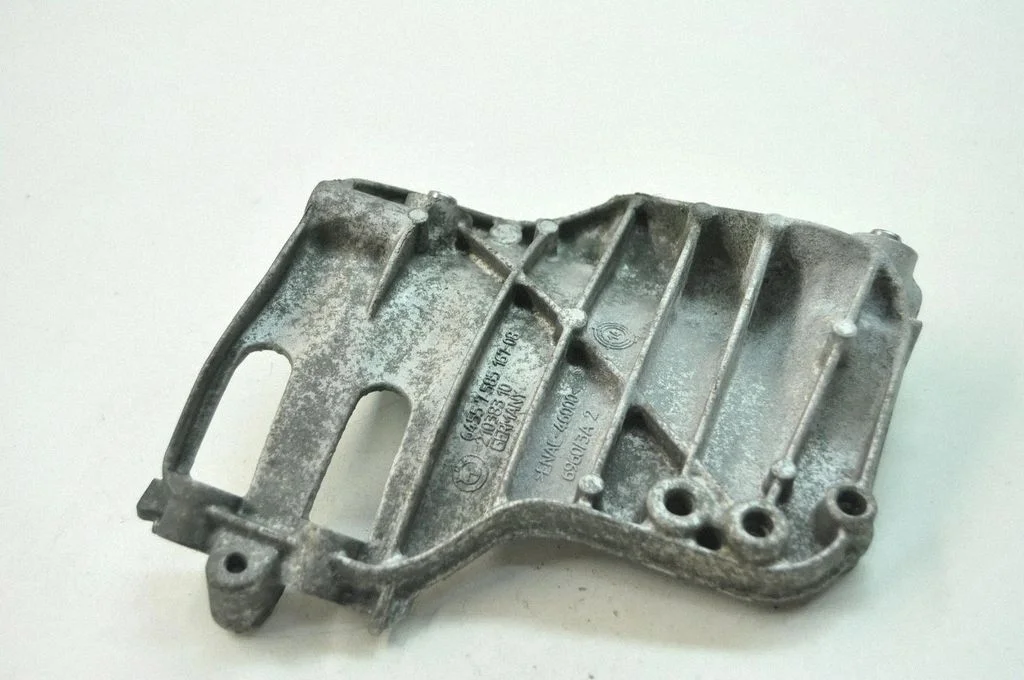Cita motora nodalījuma detaļa – BMW Series 4 M4 F82 F83 (2014-2020)