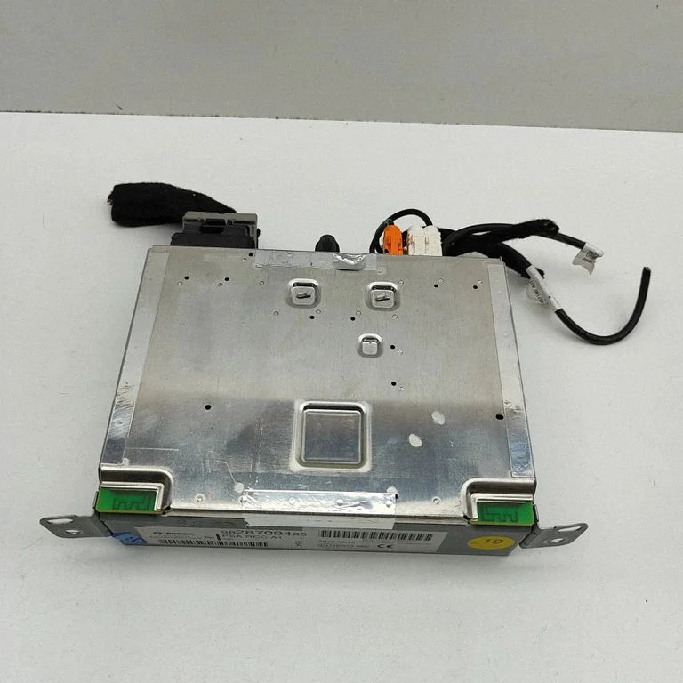 Radio/CD/DVD atskaņotājs/navigācija 7503900258