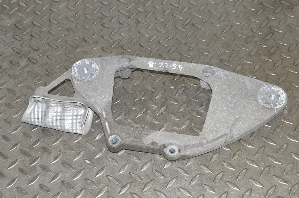 Wspornik tylnego dyferencjału – Audi A5 Sportback 8TA (2009-2016)