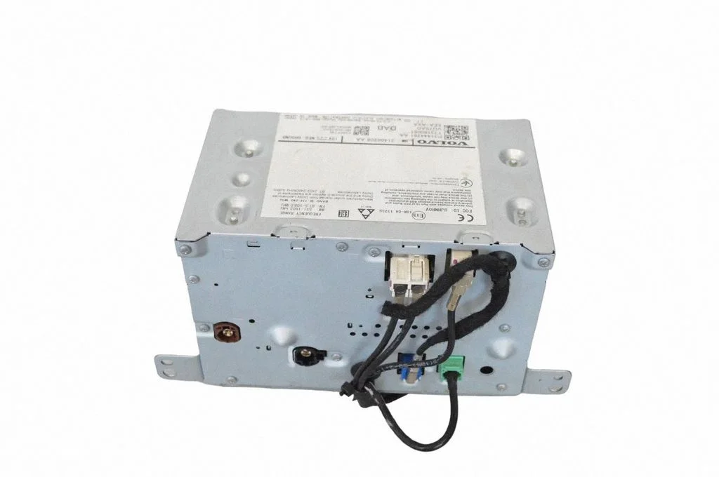 Radio/CD/DVD atskaņotājs/navigācija P31444261