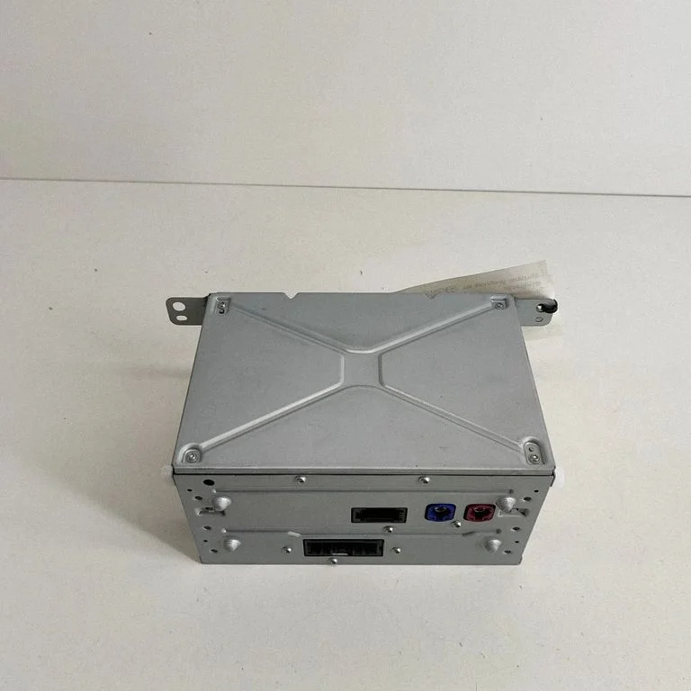 Radio/CD/DVD atskaņotājs/navigācija 32375181AA