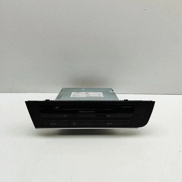 Radio/CD/DVD/GPS head unit 28425619
