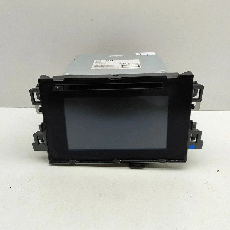 Radio/CD/DVD/GPS head unit GMD7669C0A