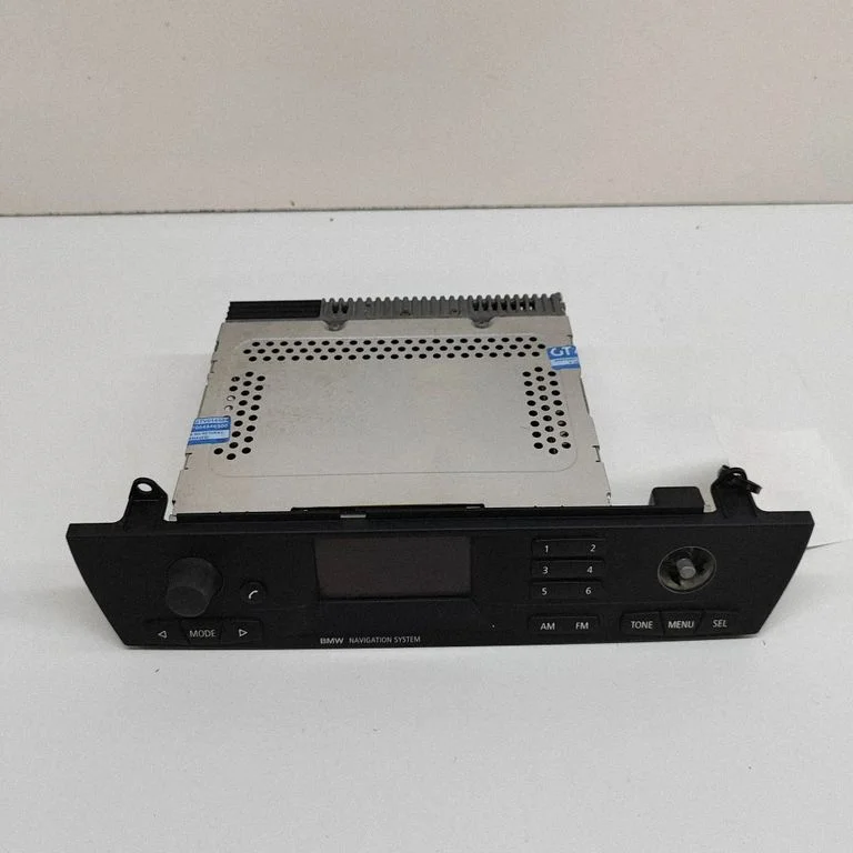 Radio/CD/DVD atskaņotājs/navigācija 6942917