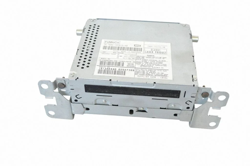 Radio/CD/DVD atskaņotājs/navigācija 7G9N18C815NB