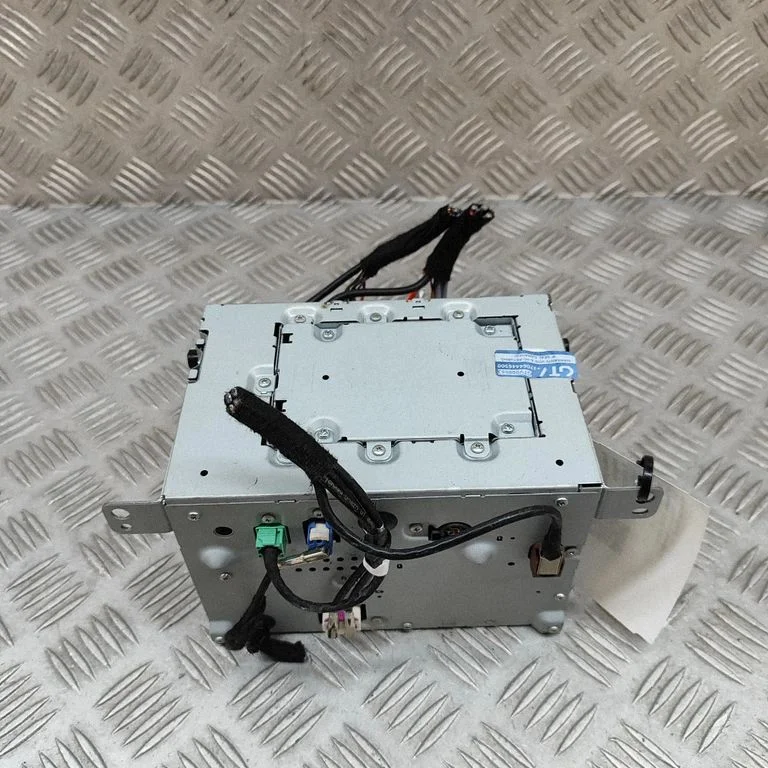 Radio/CD/DVD atskaņotājs/navigācija 31466207