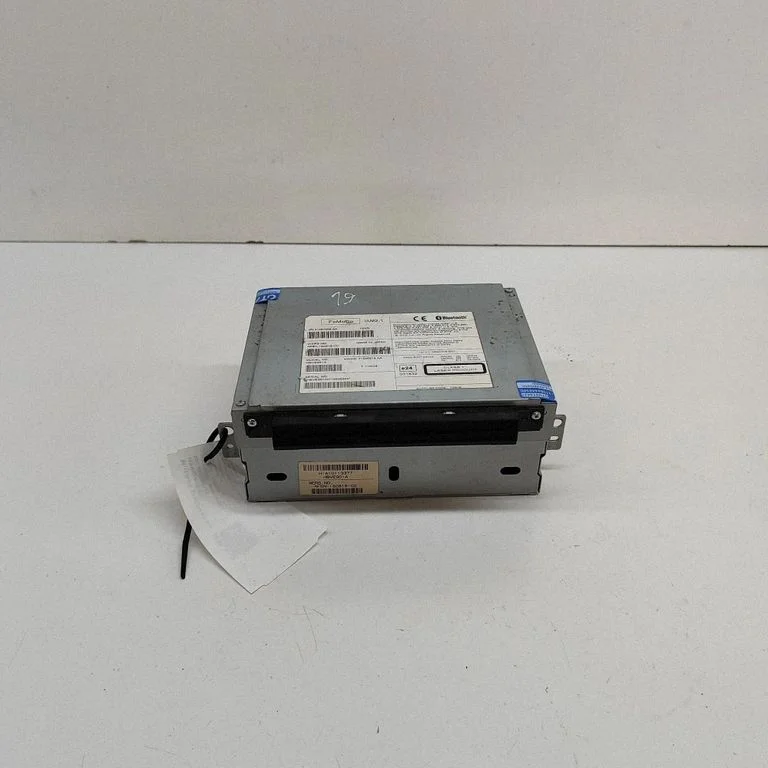 Radio/CD/DVD atskaņotājs/navigācija 31357006AA