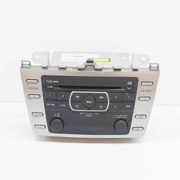 Raadio / CD/DVD-mängija / navigatsioon CQEM4771AT
