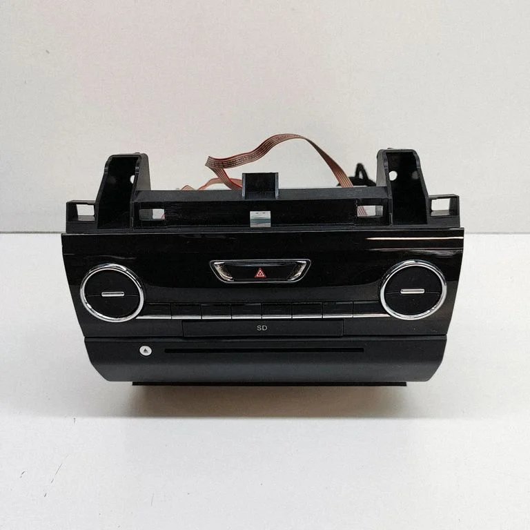 Radio/CD/DVD atskaņotājs/navigācija 6700310590