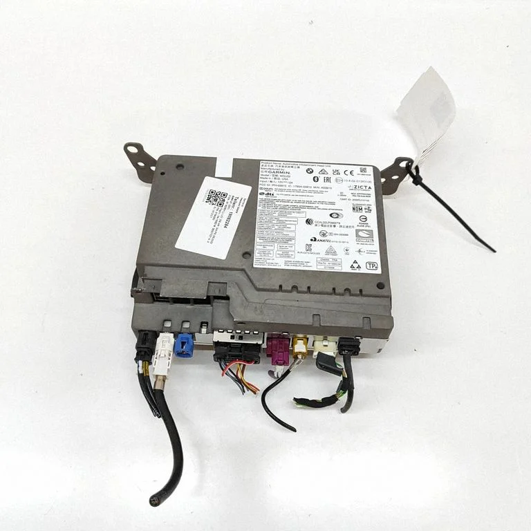 Radio/CD/DVD atskaņotājs/navigācija 5B37391