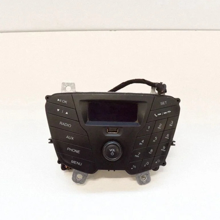 Raadio / CD/DVD-mängija / navigatsioon BK3T18D815GA