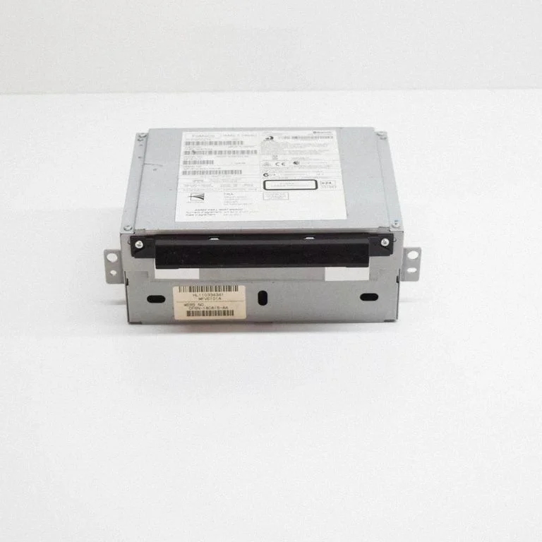 Radio/CD/DVD atskaņotājs/navigācija 31357223AA