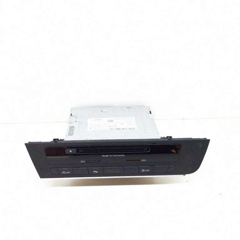 Radio/CD/DVD atskaņotājs/navigācija CCAB11LP3340T1