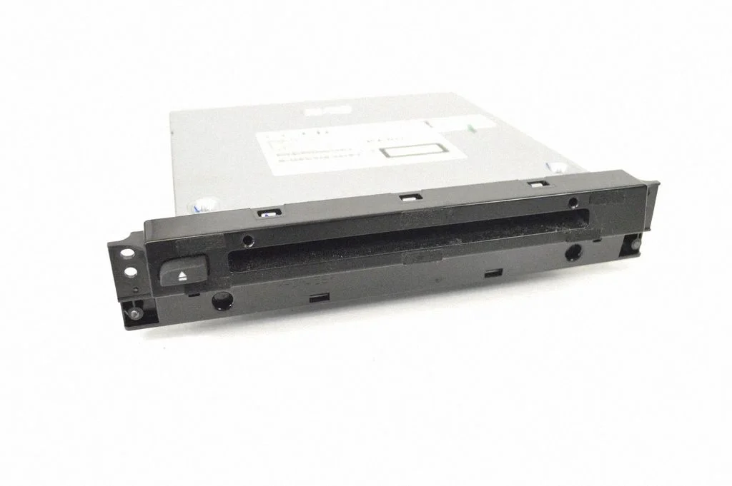 Radio/CD/DVD atskaņotājs/navigācija KA0H669G0