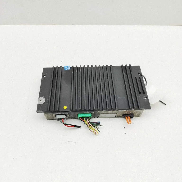 Skaņas pastiprinātājs 6G3318C808CC