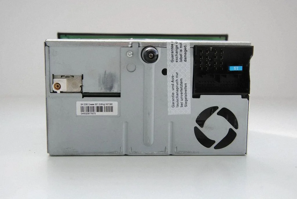 Radio/CD/DVD/GPS head unit – Opel Astra H (2004-2012)