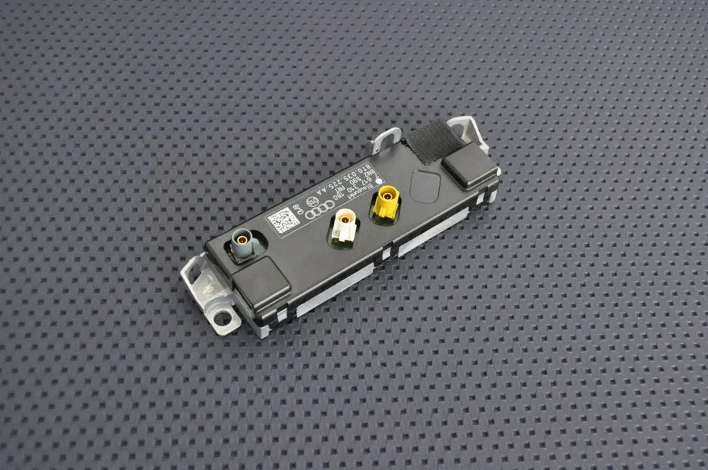 Wzmacniacz antenowy – Audi RS5 (2010-2015)