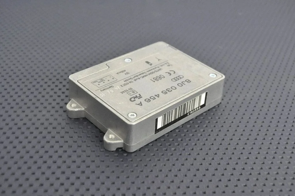 Aerial antenna amplifier – Audi RS5 (2010-2015)