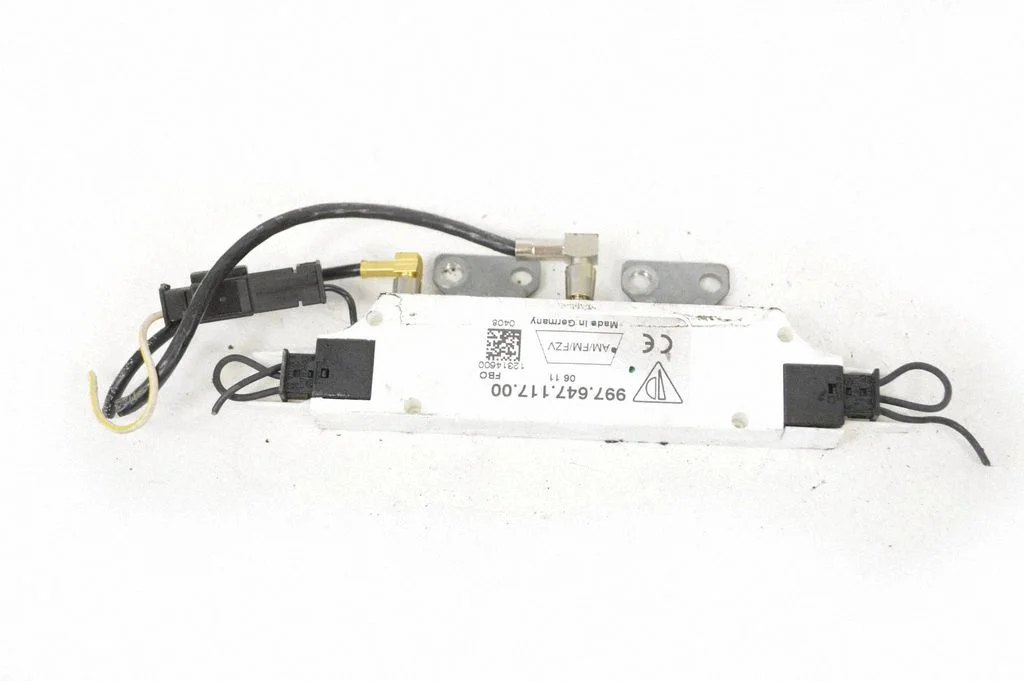 Antenas pastiprinātājs 99764711700