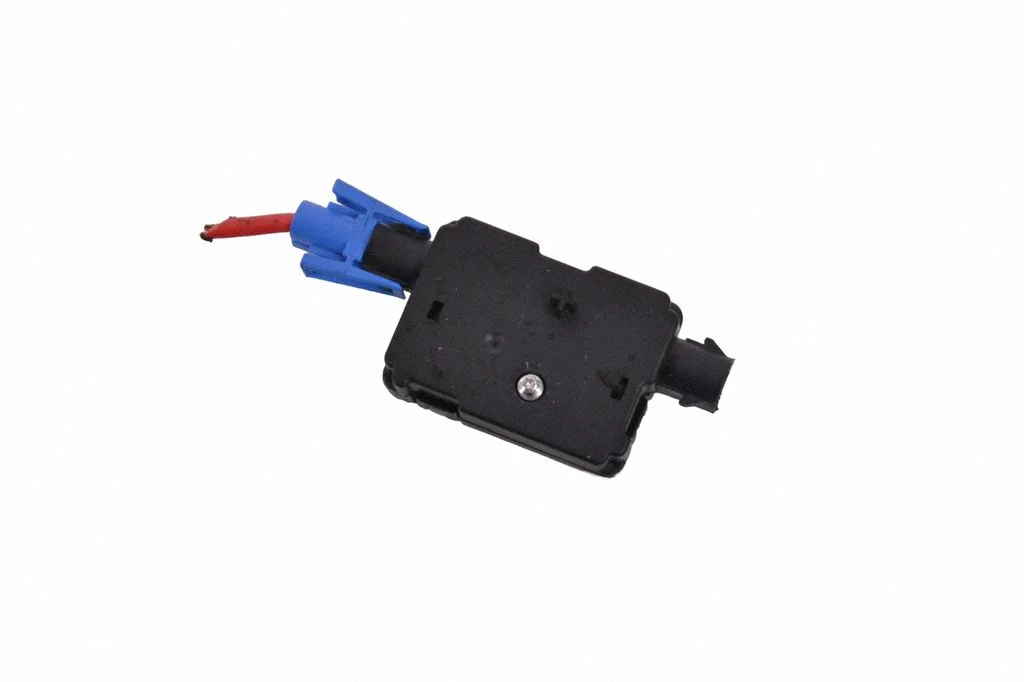 Antenas pastiprinātājs 6832256