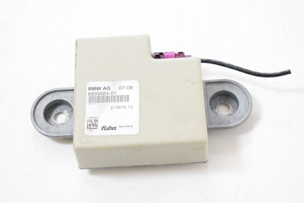 Antenas pastiprinātājs 6935024