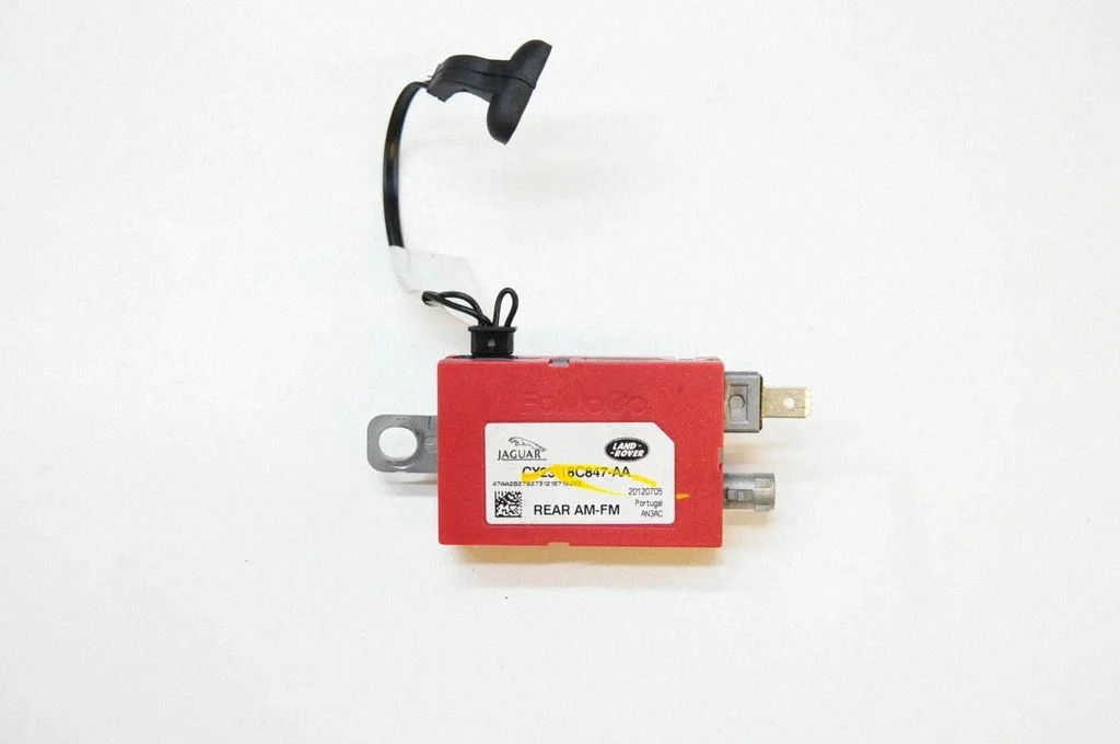 Antenas pastiprinātājs – Jaguar XF X250 (2007-2015)
