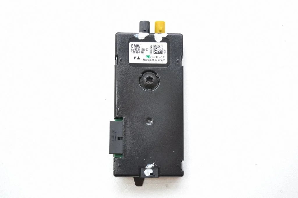 Wzmacniacz antenowy – BMW Seria 3 F30 F35 F31 (2012-2018)