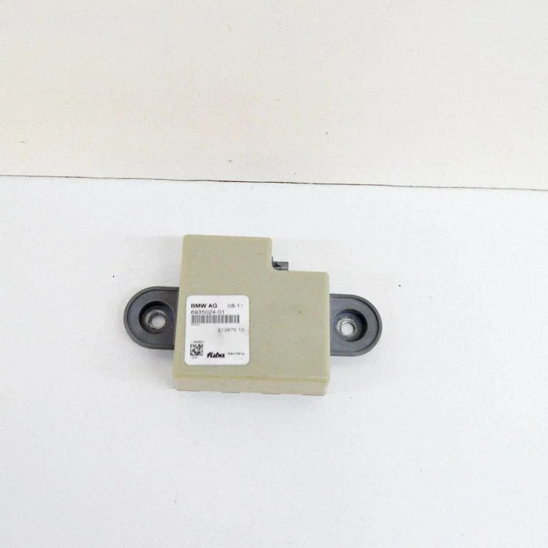 Antenas pastiprinātājs 21367510
