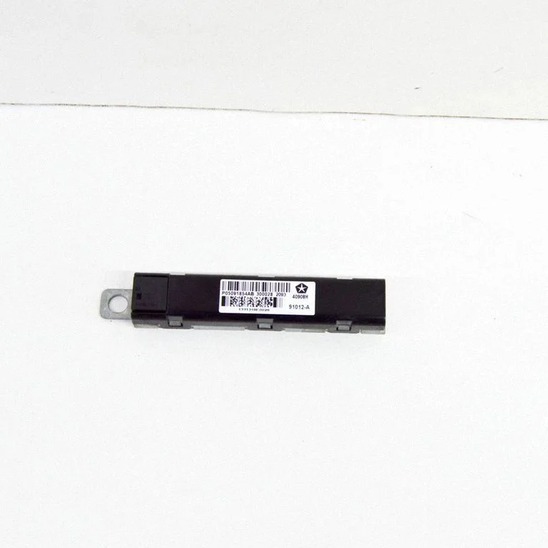 Wzmacniacz antenowy – Jeep Grand Cherokee (2010-2021)