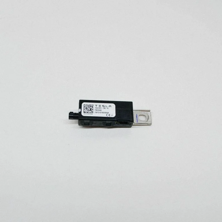 Antenas pastiprinātājs 155133100A