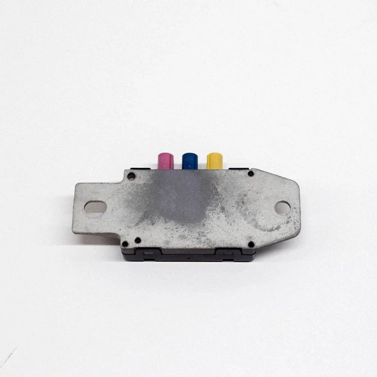 Aerial antenna amplifier – Land Rover Discovery Sport (2014-)