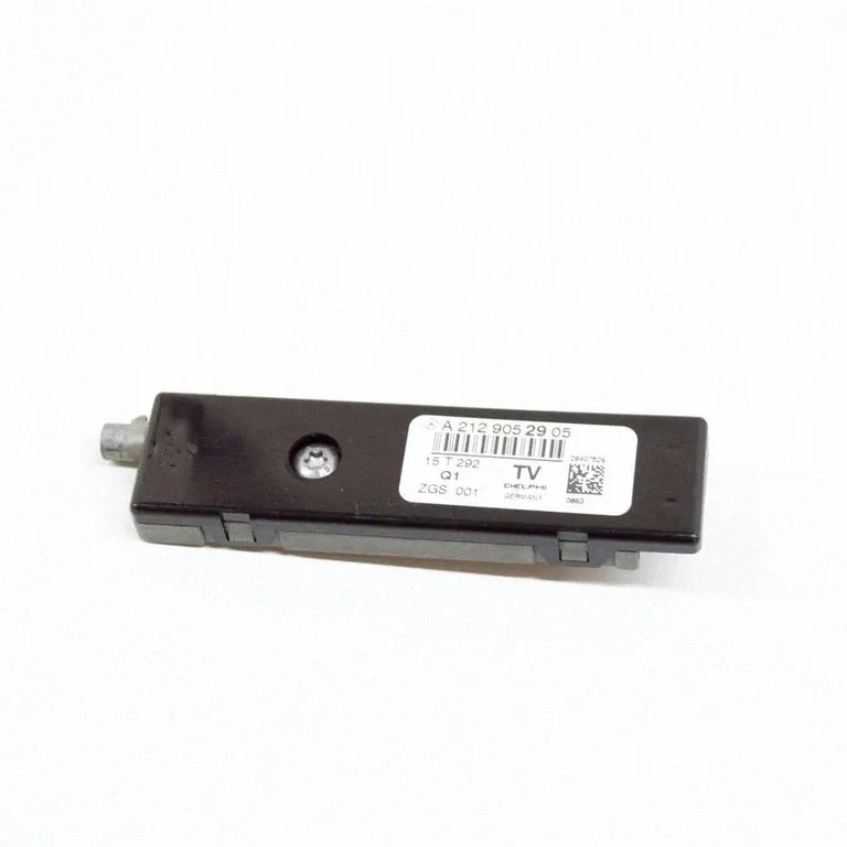 Antenas pastiprinātājs – Mercedes-Benz E klase W212 (2009-2016)
