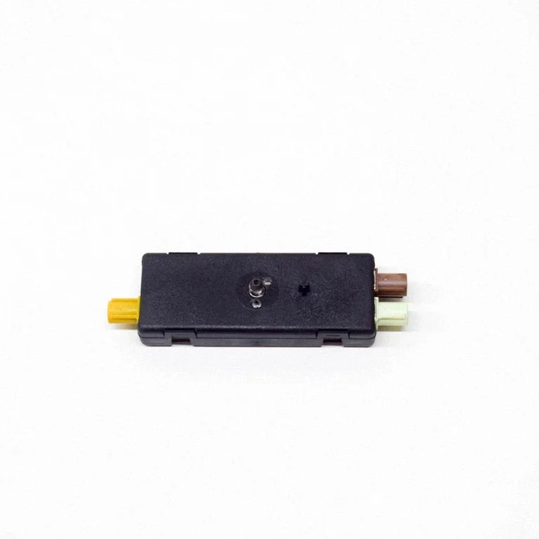 Antenas pastiprinātājs 30002171