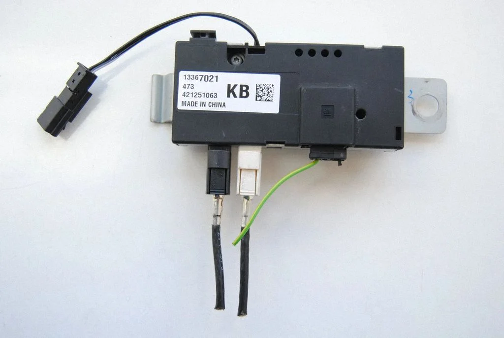 Antenni võimendi – Opel Astra J (2010-2015)