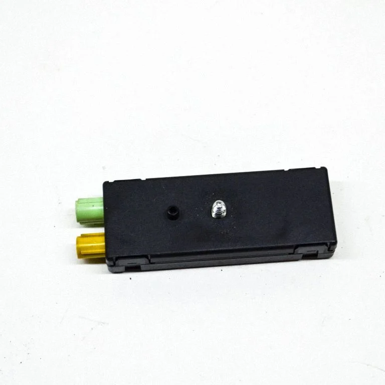 Antenas pastiprinātājs 9270035