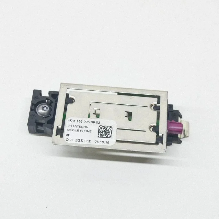 Antenas pastiprinātājs – Mercedes-Benz GLC klase C253 (2016-)