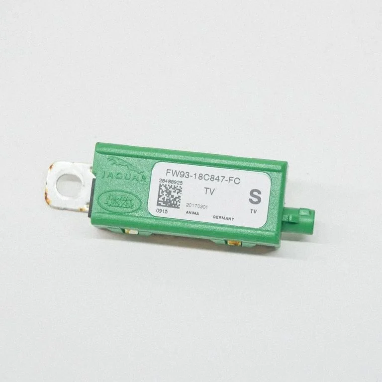 Antenas pastiprinātājs FW9318C847FC