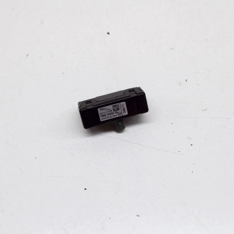 Antenas pastiprinātājs FW9319C024AB