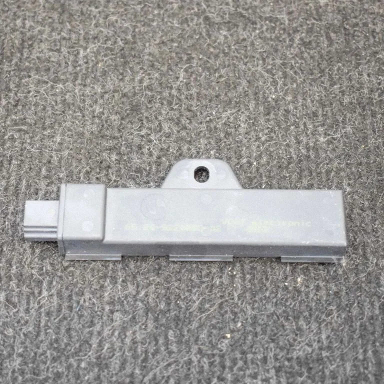 Antenas pastiprinātājs 9220832